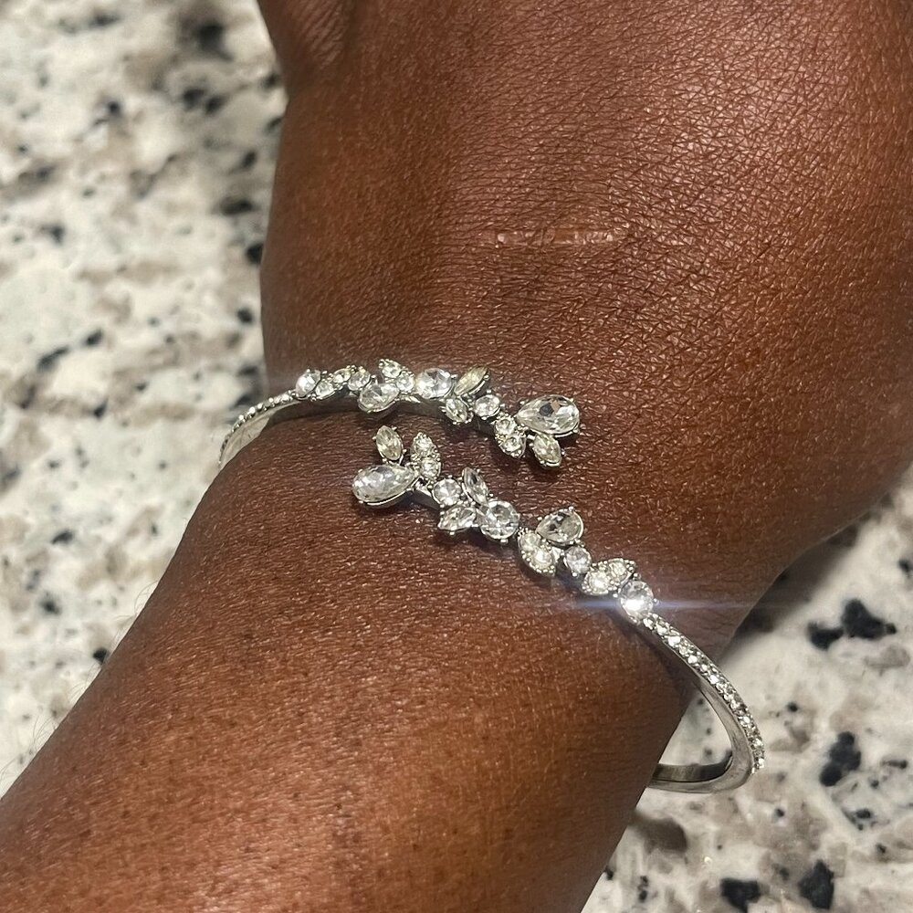 GIVENCHY BRACELET